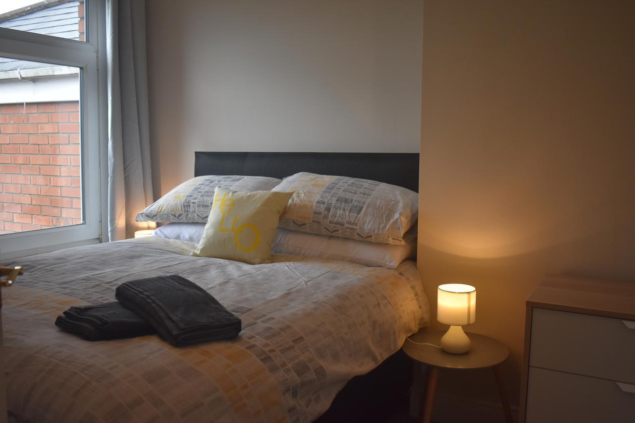 Kingston Serviced Accommodation - Donegall Avenue Belfast Exterior foto